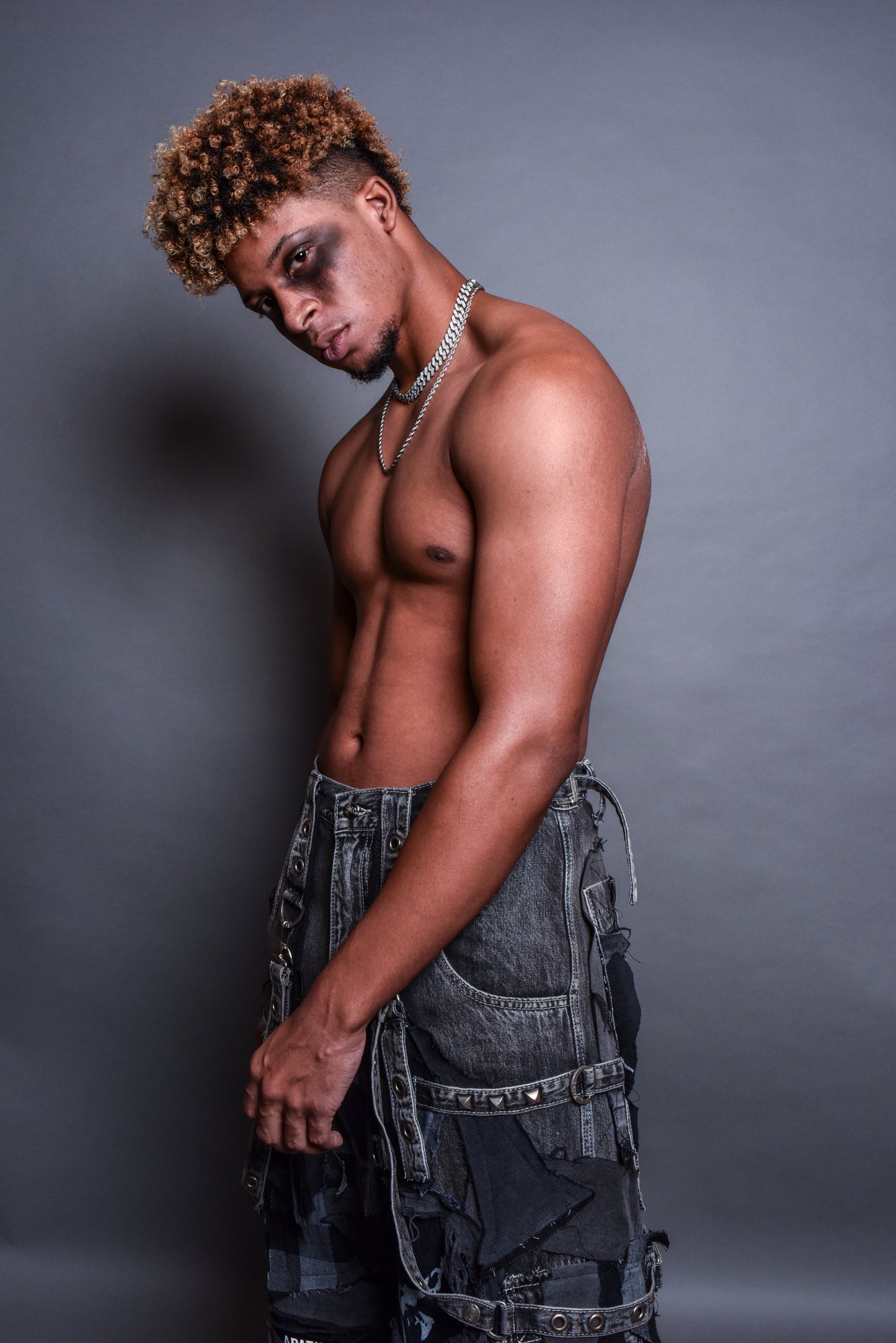 “Void Strap” Denim